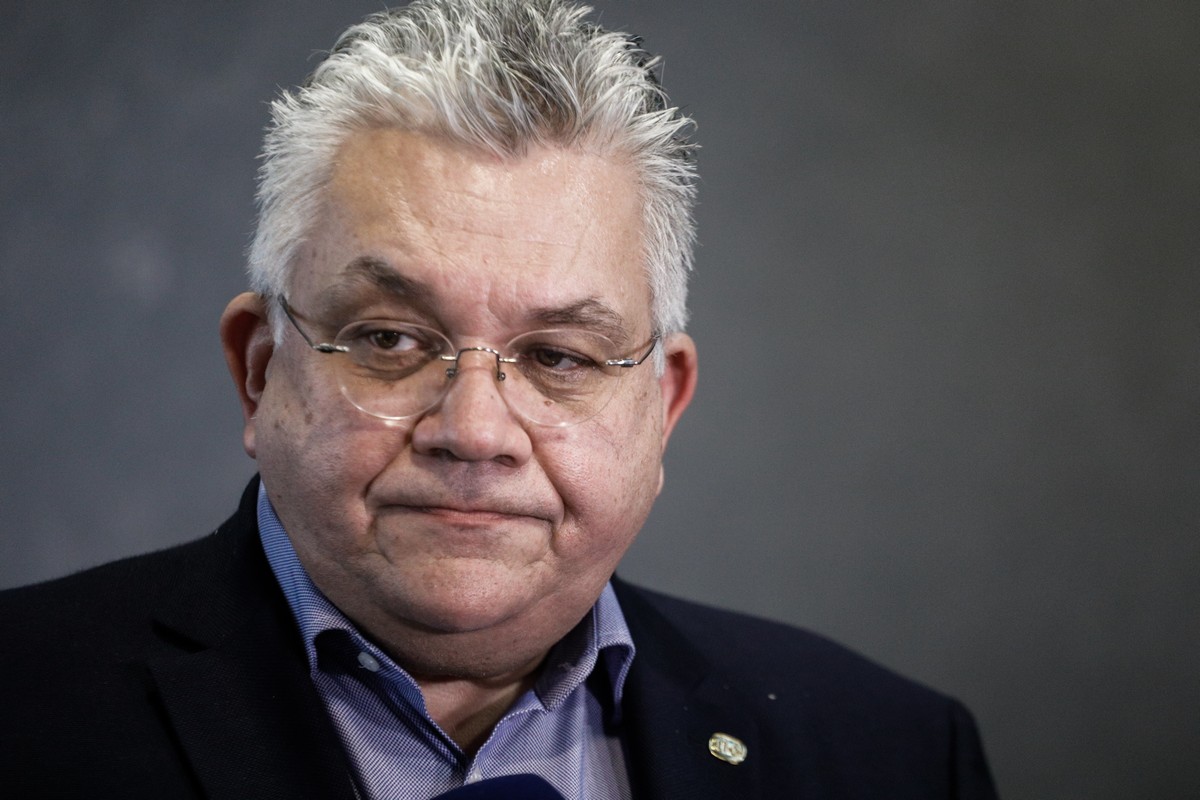 Υφ. Παιδείας για τα επεισόδια στο ΑΠΘ: «Καταδικάζουμε τα απολύτως απαράδεκτα και επικίνδυνα περιστατικά βίας» 11 Υφ. Παιδείας για τα επεισόδια στο ΑΠΘ: «Καταδικάζουμε τα απολύτως απαράδεκτα και επικίνδυνα περιστατικά βίας»
