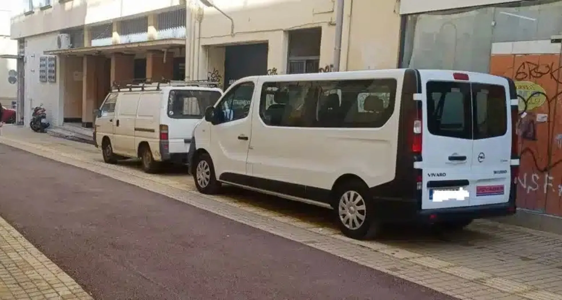 Αχαΐα: Χιλιάδες κλήσεις για ασύδοτο παρκάρισμα σε πεζόδρομους και θέσεις ΑμεΑ