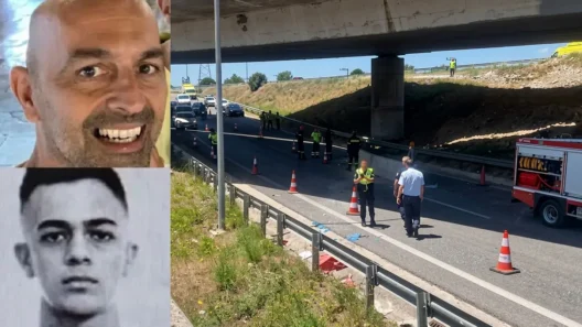 Πάτρα: Θρήνος για τον 17χρονο μπασκετμπολίστα και τον πατέρα του ΦΩΤΟ 36 Πάτρα: Θρήνος για τον 17χρονο μπασκετμπολίστα και τον πατέρα του ΦΩΤΟ