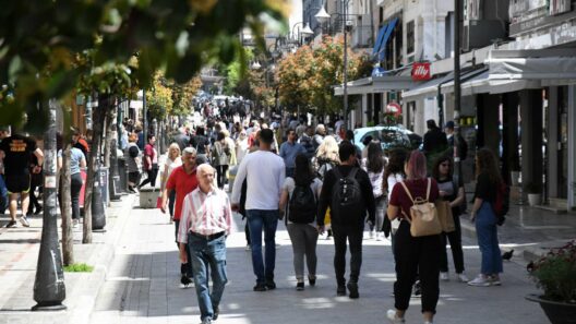 Πάτρα: Τι θα κάνουν τα εμπορικά καταστήματα του Αγίου Πνεύματος 38 Πάτρα: Τι θα κάνουν τα εμπορικά καταστήματα του Αγίου Πνεύματος