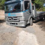 Οβρυά: Αυτοκίνητο «κόλλησε» σε καθίζηση δρόμου ΦΩΤΟ
