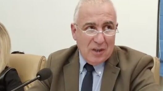 Αιγιάλεια: Ξέσπασμα του δημάρχου για την ελλιπή αστυνόμευση με αιχμές κατά της Εισαγγελίας - «Δεν θα γίνω σερίφης...»! 37 Αιγιάλεια: Ξέσπασμα του δημάρχου για την ελλιπή αστυνόμευση με αιχμές κατά της Εισαγγελίας - «Δεν θα γίνω σερίφης...»!