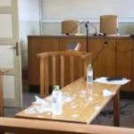Νάουσα: Φωτιστικό έπεσε πάνω σε δικηγόρο κατά τη διάρκεια της δίκης