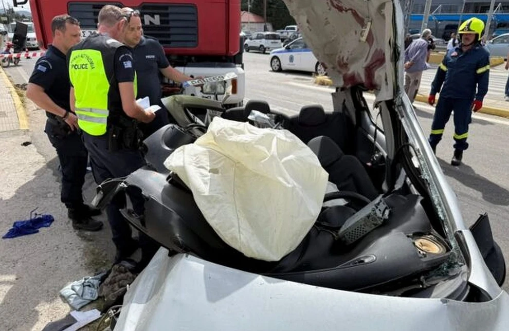 Μητερά και κόρη νεκρές σε τροχαίο στη Ρόδο ΦΩΤΟ 29 Μητερά και κόρη νεκρές σε τροχαίο στη Ρόδο ΦΩΤΟ