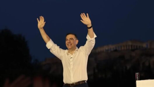 ΑΠΕΥΘΕΙΑΣ η παρουσίαση του κόμματος του Αλέξη Τσίπρα 36 ΑΠΕΥΘΕΙΑΣ η παρουσίαση του κόμματος του Αλέξη Τσίπρα