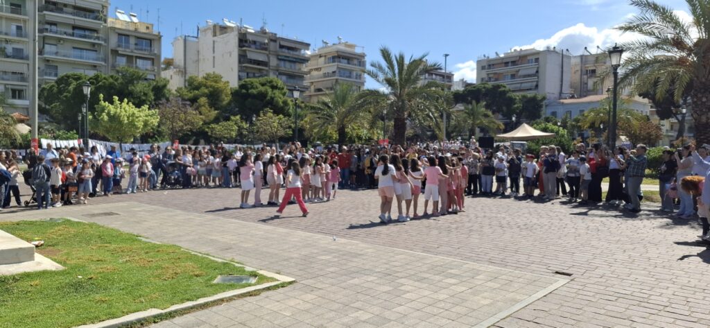 Η δράση αγάπης, προσφοράς και δημιουργίας στην Πάτρα «Απλώνω ευτυχία με πράξεις» ΦΩΤΟ 34 Η δράση αγάπης, προσφοράς και δημιουργίας στην Πάτρα «Απλώνω ευτυχία με πράξεις» ΦΩΤΟ