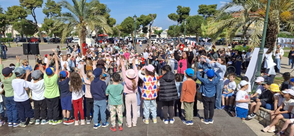 Η δράση αγάπης, προσφοράς και δημιουργίας στην Πάτρα «Απλώνω ευτυχία με πράξεις» ΦΩΤΟ 30 Η δράση αγάπης, προσφοράς και δημιουργίας στην Πάτρα «Απλώνω ευτυχία με πράξεις» ΦΩΤΟ