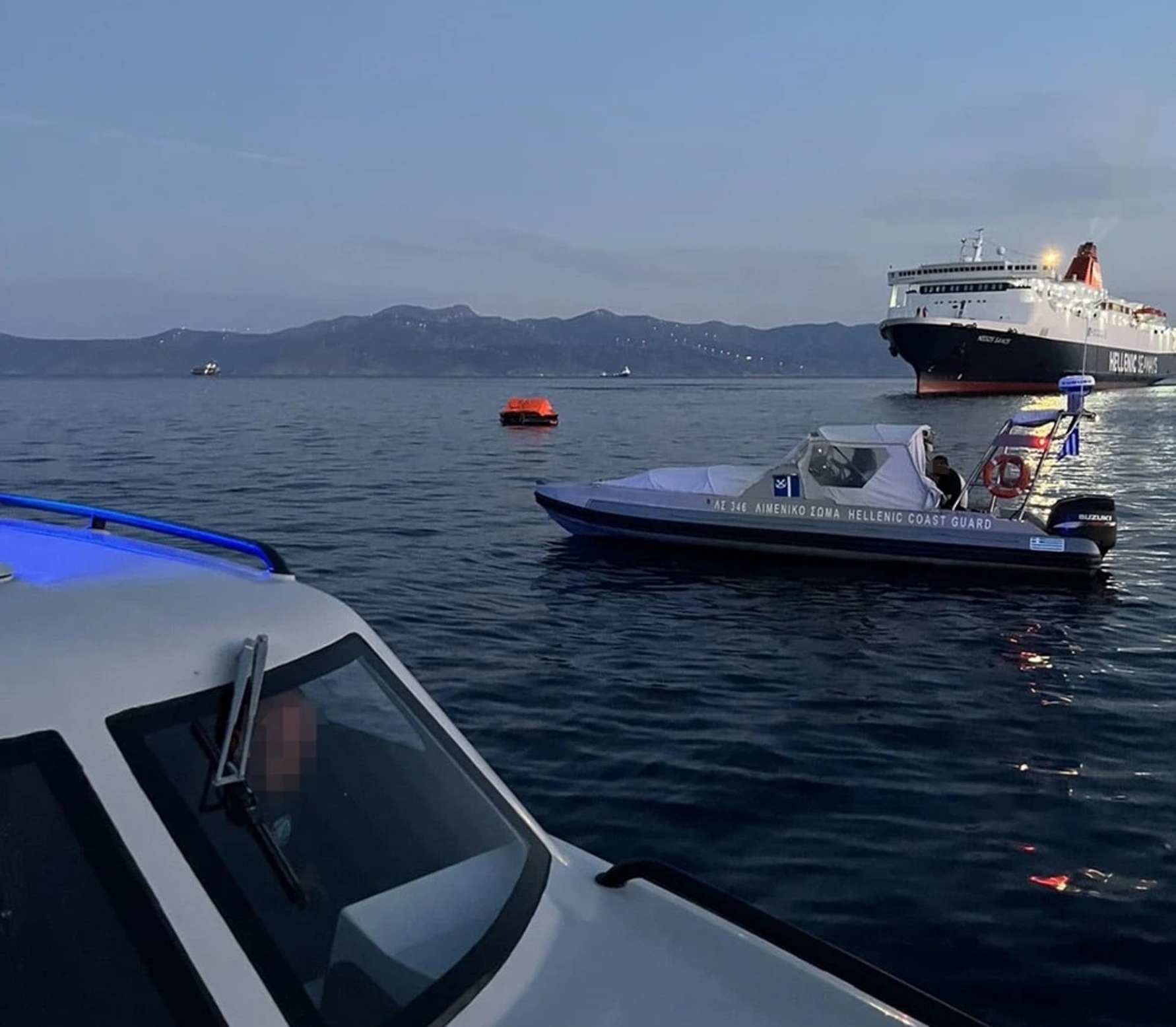 Βύθιση πλοίου στην Άνδρο: Τι συμβαίνει με τα καύσιμα; ΦΩΤΟ