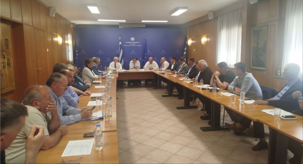 Αχαΐα: Στο υπουργείο Αγροτικής Ανάπτυξης ο Π.Σατολιάς για ζητήματα αγροτοκτηνοτρόφων ΦΩΤΟ 30 Αχαΐα: Στο υπουργείο Αγροτικής Ανάπτυξης ο Π.Σατολιάς για ζητήματα αγροτοκτηνοτρόφων ΦΩΤΟ