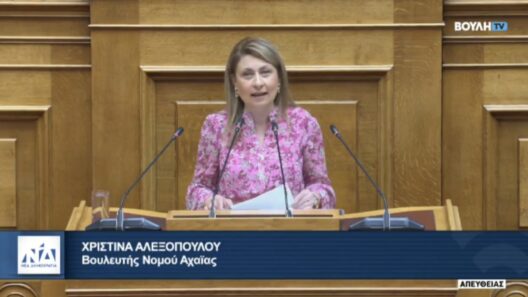 «Αναβαθμίζονται τα νοσοκομεία και τα Κέντρα Υγείας» 36 «Αναβαθμίζονται τα νοσοκομεία και τα Κέντρα Υγείας»