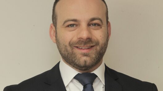 «Από την εποχή της ιδεολογίας…στην εποχή της πολιτικής μεταγραφής» 36 «Από την εποχή της ιδεολογίας…στην εποχή της πολιτικής μεταγραφής»