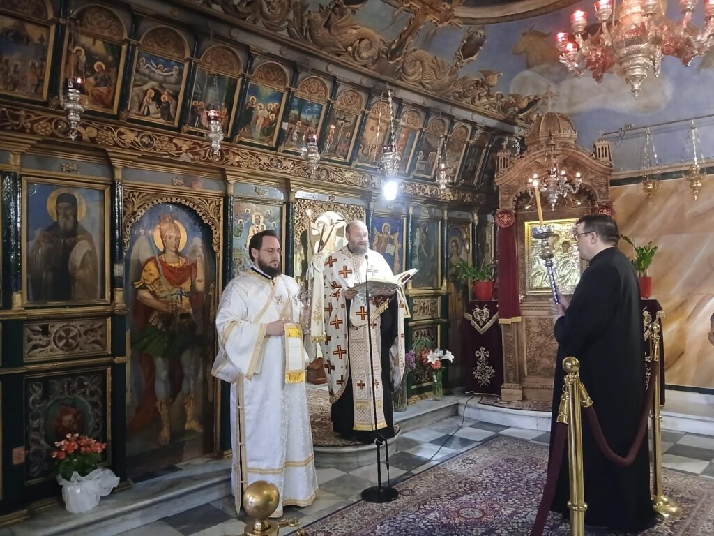 Ο Ιερώνυμος ευχήθηκε στους μαθητές επιτυχία στις εξετάσεις ΦΩΤΟ 31 Ο Ιερώνυμος ευχήθηκε στους μαθητές επιτυχία στις εξετάσεις ΦΩΤΟ