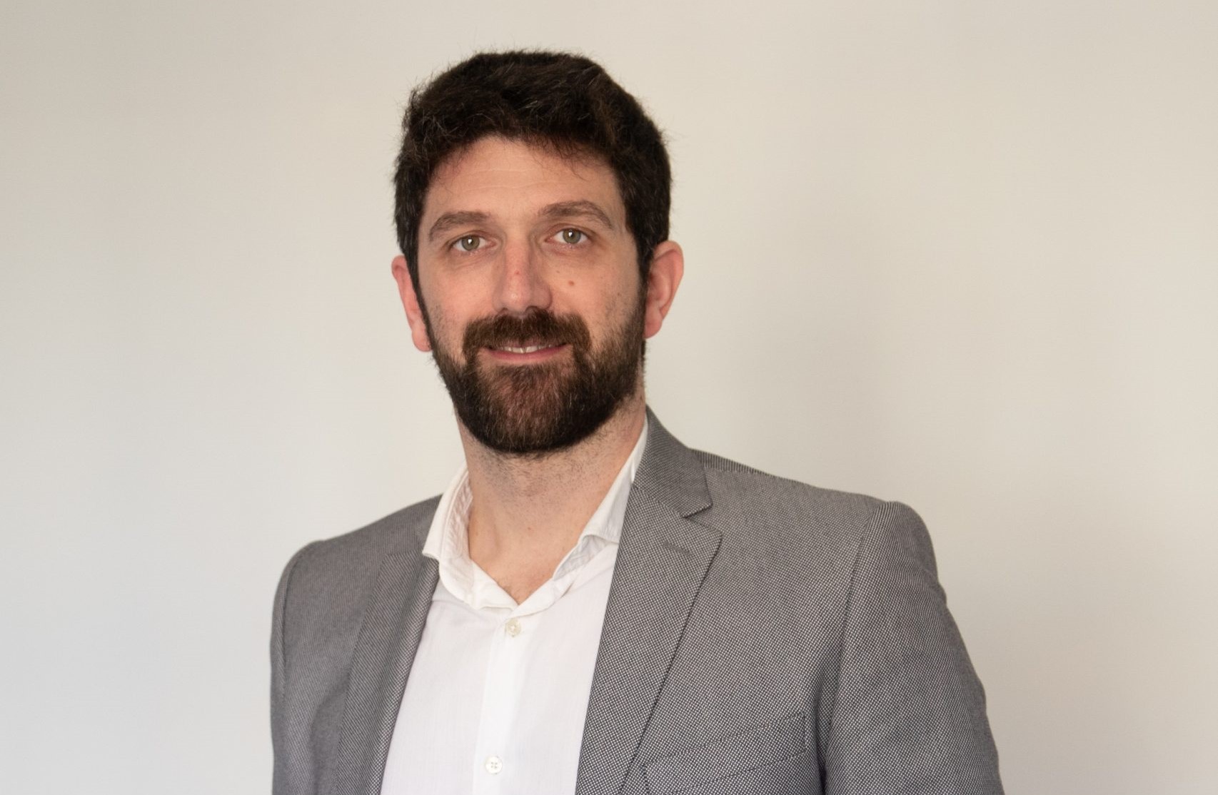 «Η σκοτεινή πλευρά της λεβεντιάς» 4 «Η σκοτεινή πλευρά της λεβεντιάς»