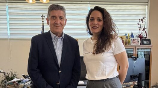 Μόνιμη εργαζόμενη καλωσόρισε ο δήμαρχος Δυτικής Αχαΐας 39 Μόνιμη εργαζόμενη καλωσόρισε ο δήμαρχος Δυτικής Αχαΐας
