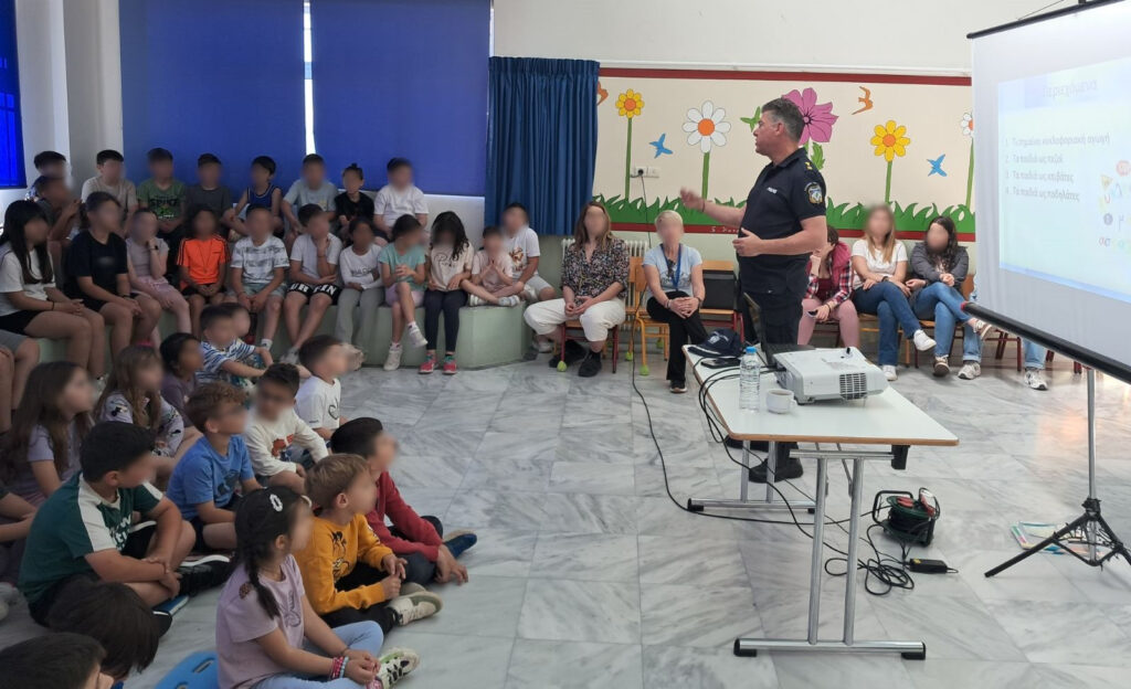 Ενημερωτικές δράσεις για την οδική ασφάλεια σε μαθητές της Αχαΐας ΦΩΤΟ 29 Ενημερωτικές δράσεις για την οδική ασφάλεια σε μαθητές της Αχαΐας ΦΩΤΟ