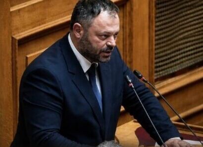 «Ξηλώνουν τον ΕΦΚΑ στην περιφέρεια και στέλνουν τους πολίτες στα μεγάλα κέντρα» 36 «Ξηλώνουν τον ΕΦΚΑ στην περιφέρεια και στέλνουν τους πολίτες στα μεγάλα κέντρα»