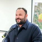 «Ο Μητσοτάκης κάνει ότι έκανε και ο πατέρας του»