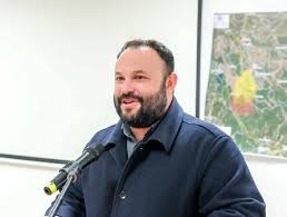 «Ο Μητσοτάκης κάνει ότι έκανε και ο πατέρας του» 38 «Ο Μητσοτάκης κάνει ότι έκανε και ο πατέρας του»