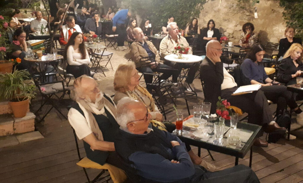 Ο Κύκλος Εκδηλώσεων «Λόγος & Αλγόριθμος: Διάλογοι για τον άνθρωπο, την τεχνητή νοημοσύνη και το μέλλον» ΦΩΤΟ 29 Ο Κύκλος Εκδηλώσεων «Λόγος & Αλγόριθμος: Διάλογοι για τον άνθρωπο, την τεχνητή νοημοσύνη και το μέλλον» ΦΩΤΟ