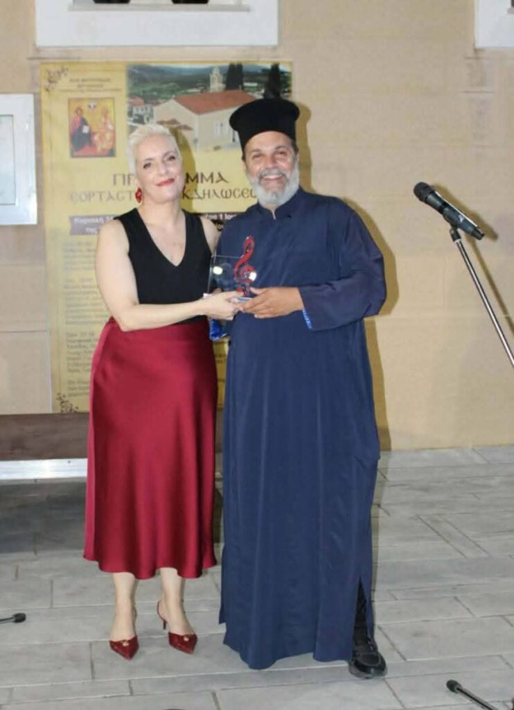 Η Χορωδία Αιγίου «Μελοφωνία» στην Επίδαυρο ΦΩΤΟ 32 Η Χορωδία Αιγίου «Μελοφωνία» στην Επίδαυρο ΦΩΤΟ
