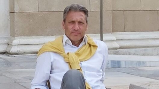 «Η οικονομική παρακμή, η ακρίβεια και η πτώση του βιοτικού επιπέδου» 36 «Η οικονομική παρακμή, η ακρίβεια και η πτώση του βιοτικού επιπέδου»