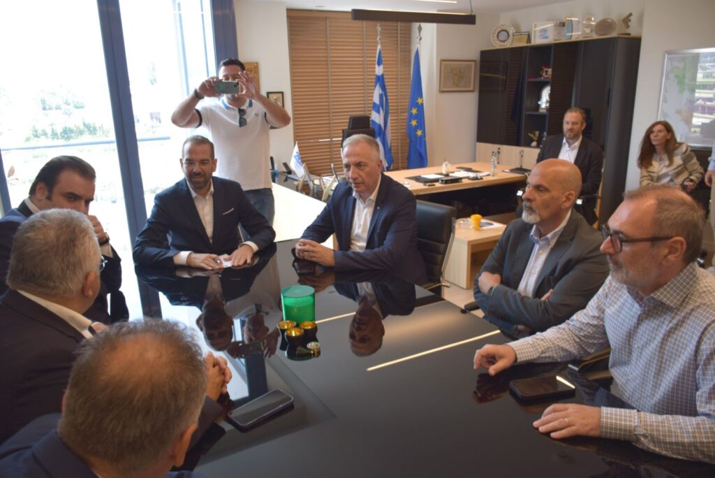 Πάτρα: Πιερρακάκης με Φαρμάκη για τις ανάγκες της περιοχής, με σχέδιο ΦΩΤΟ 30 Πάτρα: Πιερρακάκης με Φαρμάκη για τις ανάγκες της περιοχής, με σχέδιο ΦΩΤΟ