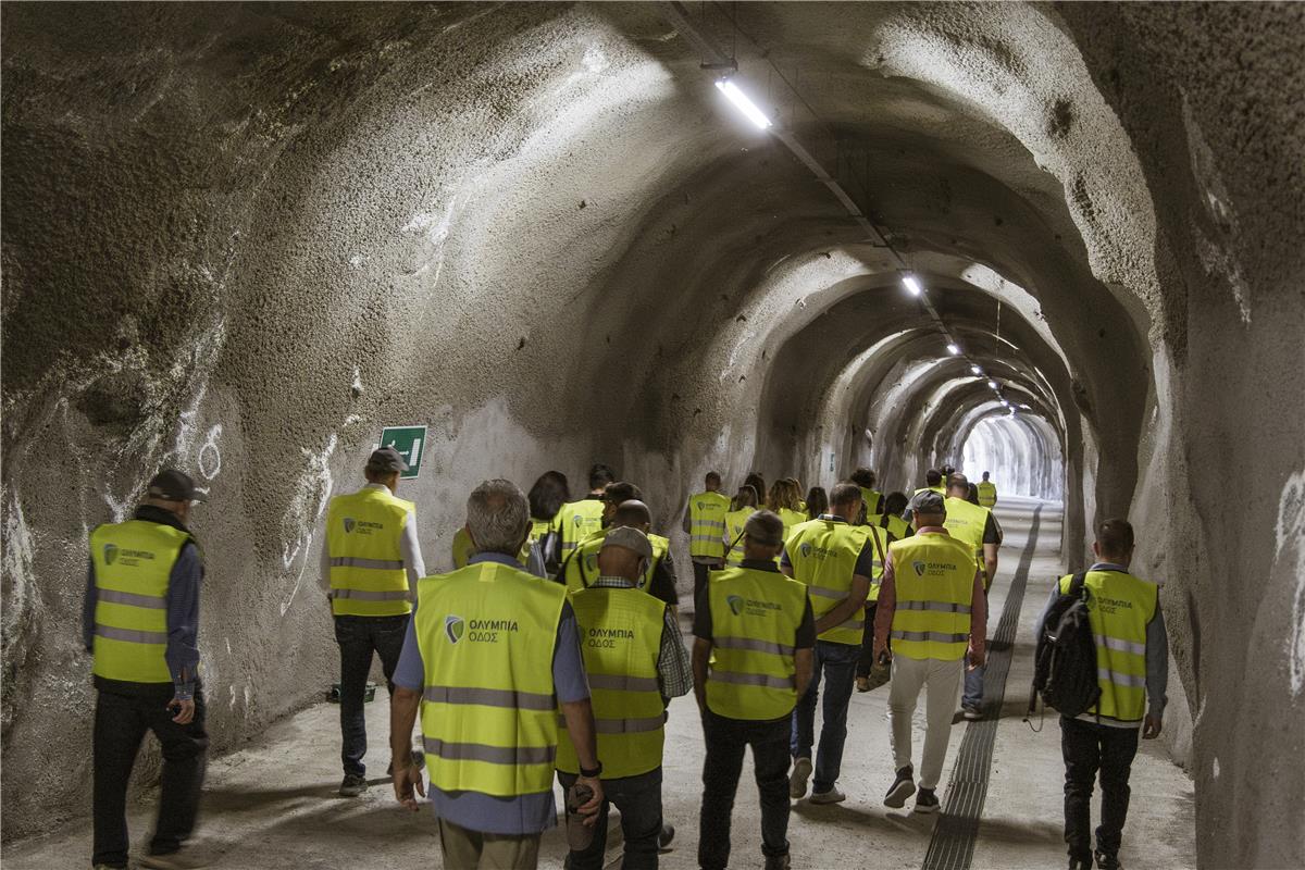 Πατρών-Αθηνών: Το μυστικό τούνελ στην εθνική οδό ΦΩΤΟ 4 Πατρών-Αθηνών: Το μυστικό τούνελ στην εθνική οδό ΦΩΤΟ