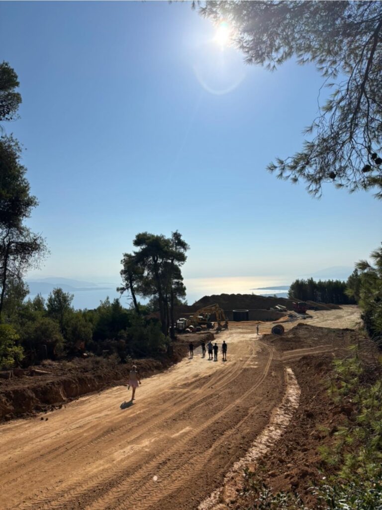 Αχαΐα: Συναγερμός για παράνομη εγκατάσταση γιγάντιας ανεμογεννήτριας - Επενέβη η Αστυνομία - Στα οδοφράγματα κάτοικοι ΑΠΟΚΛΕΙΣΤΙΚΕΣ ΦΩΤΟ 33 Αχαΐα: Συναγερμός για παράνομη εγκατάσταση γιγάντιας ανεμογεννήτριας - Επενέβη η Αστυνομία - Στα οδοφράγματα κάτοικοι ΑΠΟΚΛΕΙΣΤΙΚΕΣ ΦΩΤΟ