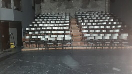 Πάτρα: Εξωση και λουκέτο στο «Μηχανουργείο», με εκκλήσεις να διασωθεί ο πολυχώρος Πολιτισμού ΦΩΤΟ 38 Πάτρα: Εξωση και λουκέτο στο «Μηχανουργείο», με εκκλήσεις να διασωθεί ο πολυχώρος Πολιτισμού ΦΩΤΟ