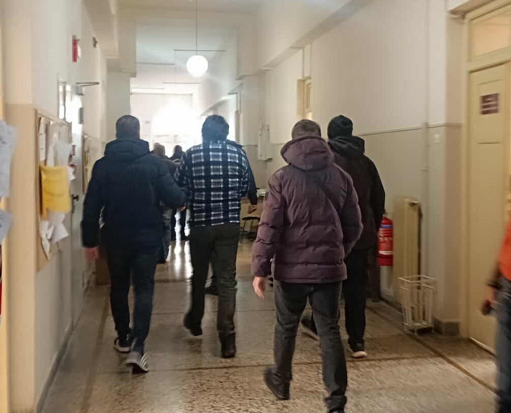 Αχαΐα: «Καμπάνα» της δικαιοσύνης σε πατέρα που βίαζε την ανήλικη κόρη του - Αναβίωσε η «κόλαση» σε ορεινό χωριό