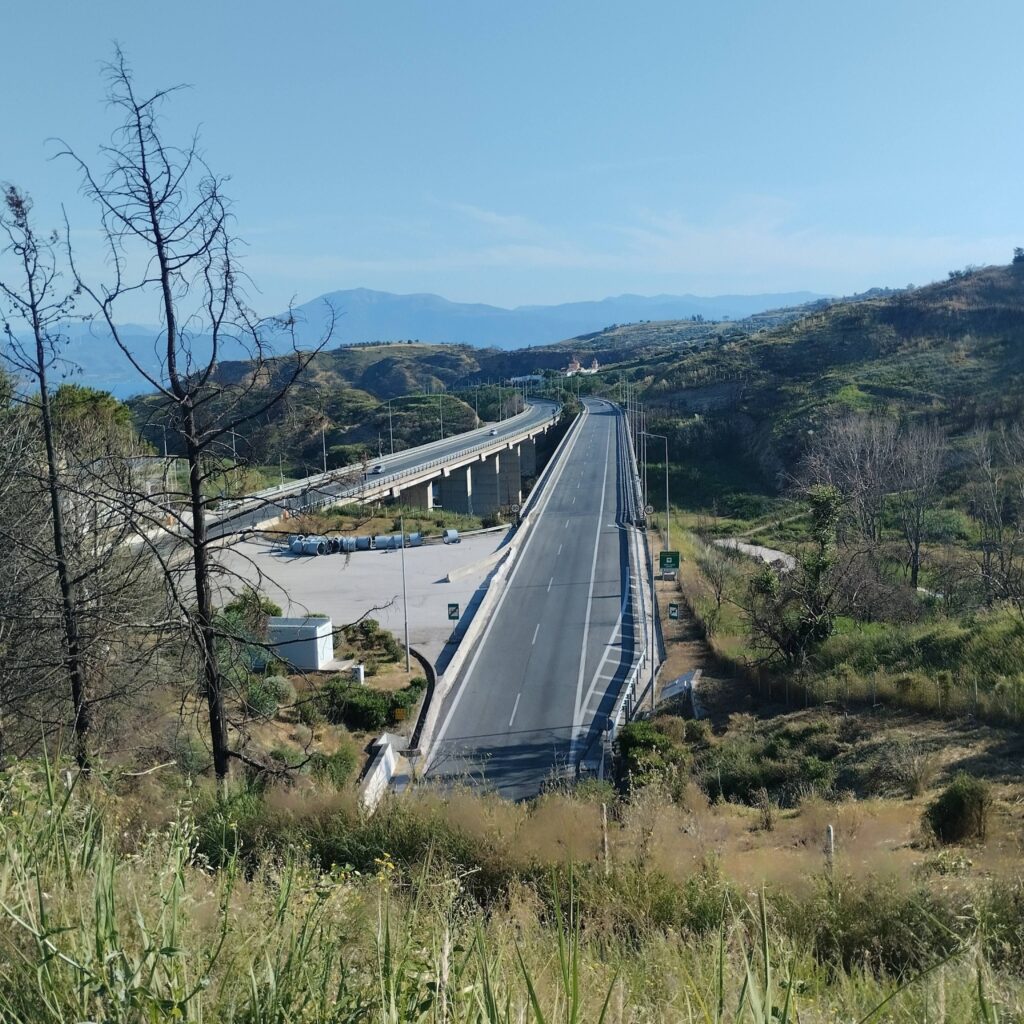 Οι Πεζοπόροι της Πάτρας περπάτησαν σε πράσινα τοπία ΦΩΤΟ 9 Οι Πεζοπόροι της Πάτρας περπάτησαν σε πράσινα τοπία ΦΩΤΟ