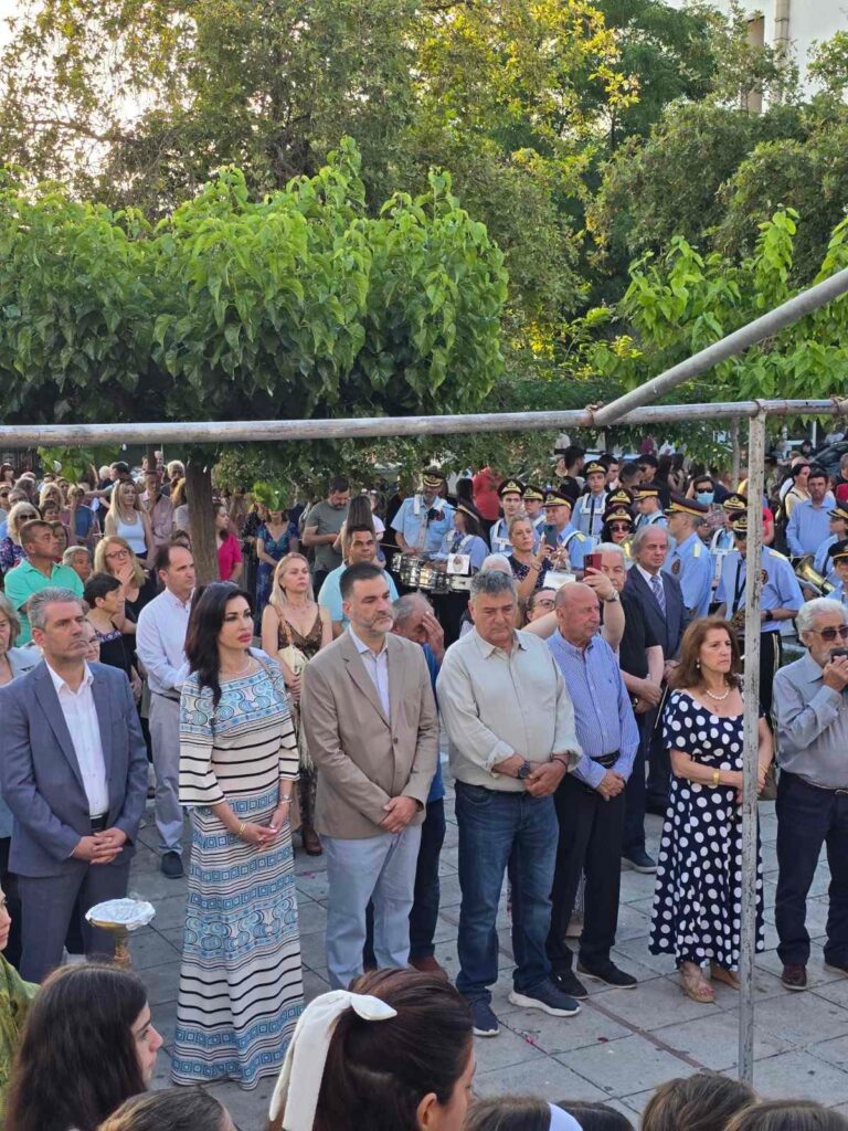 Γιόρτασε η Αγία Τριάδα Ζαρουχλεΐκων Πατρών ΦΩΤΟ 30 Γιόρτασε η Αγία Τριάδα Ζαρουχλεΐκων Πατρών ΦΩΤΟ