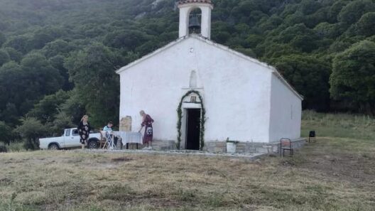 Αχαΐα: Αναβλήθκε ο εορτασμός του Αγίου Πνεύματος σε χωριό λόγω λάσπης 39 Αχαΐα: Αναβλήθκε ο εορτασμός του Αγίου Πνεύματος σε χωριό λόγω λάσπης