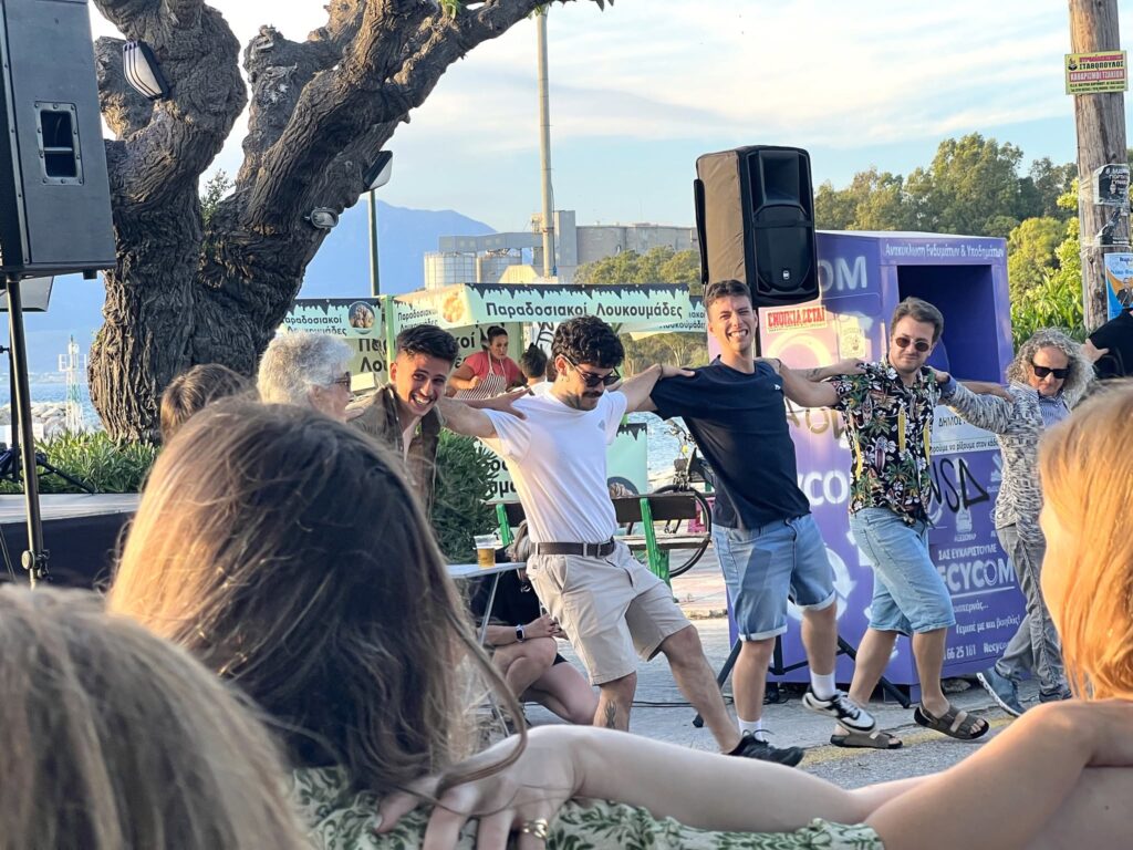 Ικαριώτικο γλέντι από τον Πολιτιστικό Σύλλογο Αραχωβιτίκων ΦΩΤΟ 30 Ικαριώτικο γλέντι από τον Πολιτιστικό Σύλλογο Αραχωβιτίκων ΦΩΤΟ