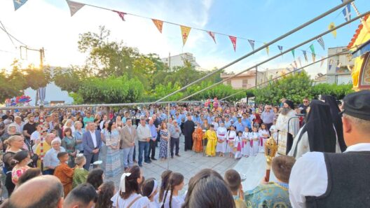 Γιόρτασε η Αγία Τριάδα Ζαρουχλεΐκων Πατρών ΦΩΤΟ 40 Γιόρτασε η Αγία Τριάδα Ζαρουχλεΐκων Πατρών ΦΩΤΟ