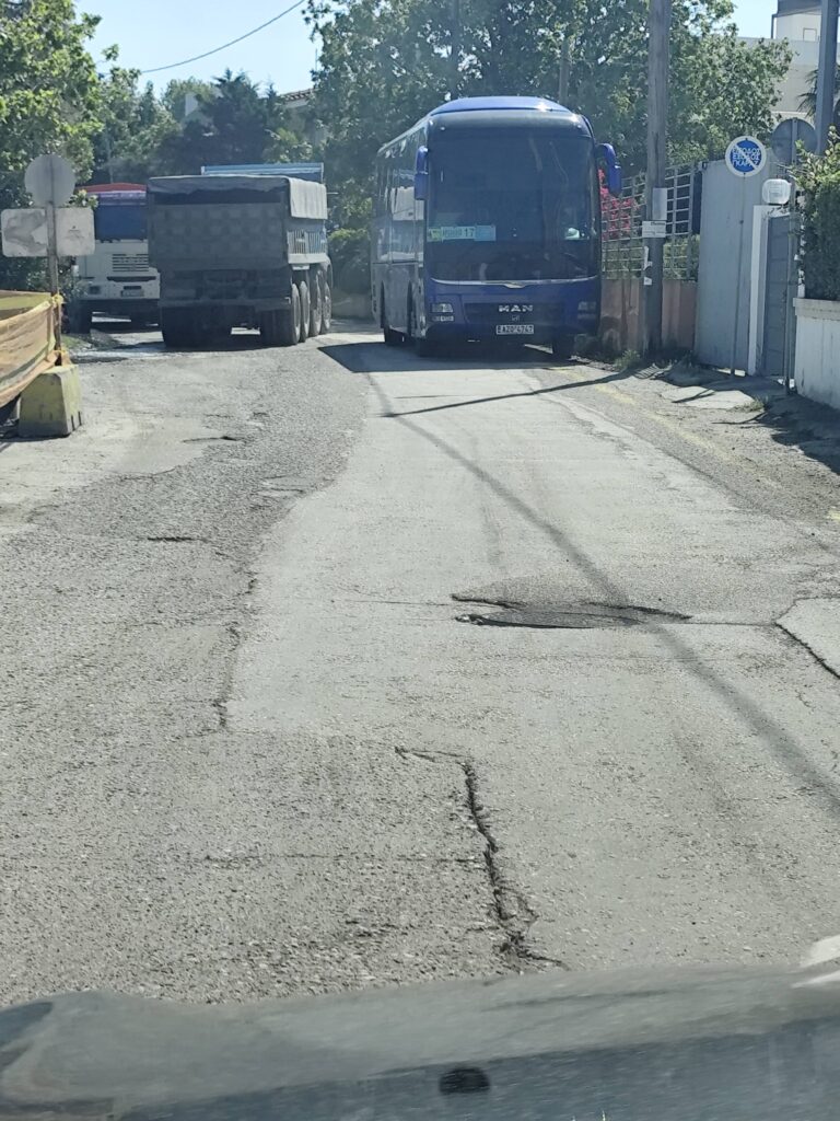 Ρίο: «Καλό καλοκαίρι» με λακκούβες σε «βομβαρδισμένο» τοπίο ΦΩΤΟ 29 Ρίο: «Καλό καλοκαίρι» με λακκούβες σε «βομβαρδισμένο» τοπίο ΦΩΤΟ
