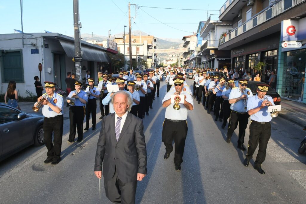 Στις θρησκευτικές εκδηλώσεις του Αγίου Πνεύματος, στελέχη της δημοτικής αρχής ΦΩΤΟ; 30 Στις θρησκευτικές εκδηλώσεις του Αγίου Πνεύματος, στελέχη της δημοτικής αρχής ΦΩΤΟ;