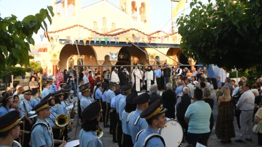 Στις θρησκευτικές εκδηλώσεις του Αγίου Πνεύματος, στελέχη της δημοτικής αρχής ΦΩΤΟ; 41 Στις θρησκευτικές εκδηλώσεις του Αγίου Πνεύματος, στελέχη της δημοτικής αρχής ΦΩΤΟ;
