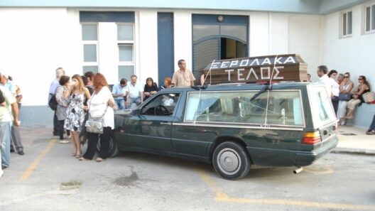 Πάτρα: Αναβιώνει το 2015 στον ΧΥΤΑ Ξερόλακκας με φήμες για επέκταση του σκουπιδότοπου 40 Πάτρα: Αναβιώνει το 2015 στον ΧΥΤΑ Ξερόλακκας με φήμες για επέκταση του σκουπιδότοπου