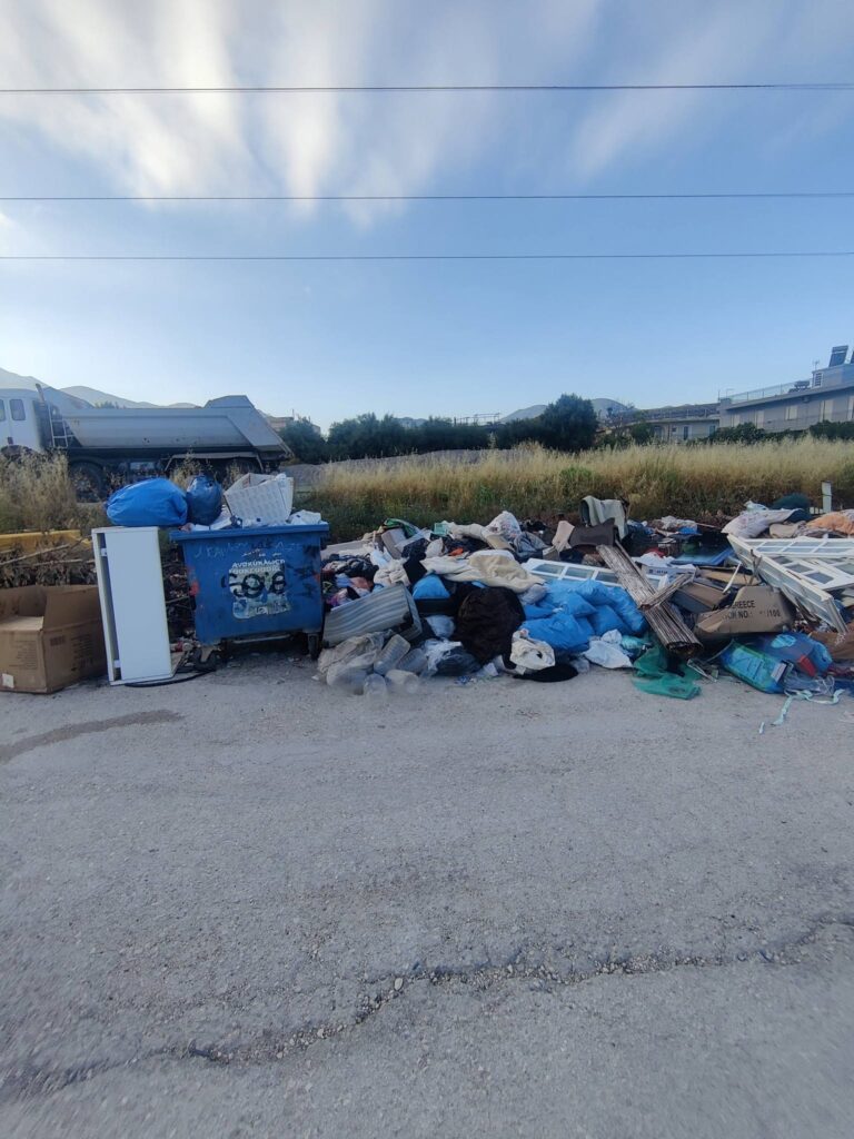 Πάτρα: Περιβαλλοντικό «σκάνδαλο» με ανεξέλεγκτες χωματερές μπαζών και κάμερες να τις καταγράφουν ΦΩΤΟ 31 Πάτρα: Περιβαλλοντικό «σκάνδαλο» με ανεξέλεγκτες χωματερές μπαζών και κάμερες να τις καταγράφουν ΦΩΤΟ