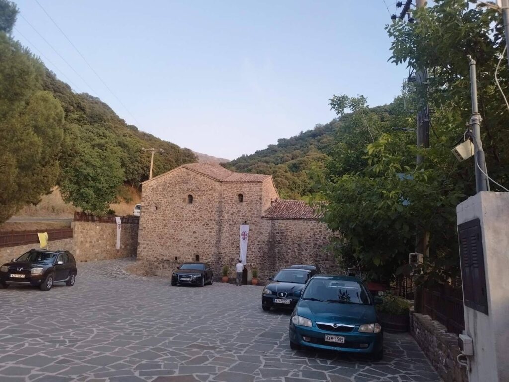 Ο Δημήτρης Παλούμπης στην Ιερά Μονή Αγίων Πάντων Βελιμαχίου Τριταίας ΦΩΤΟ 32 Ο Δημήτρης Παλούμπης στην Ιερά Μονή Αγίων Πάντων Βελιμαχίου Τριταίας ΦΩΤΟ