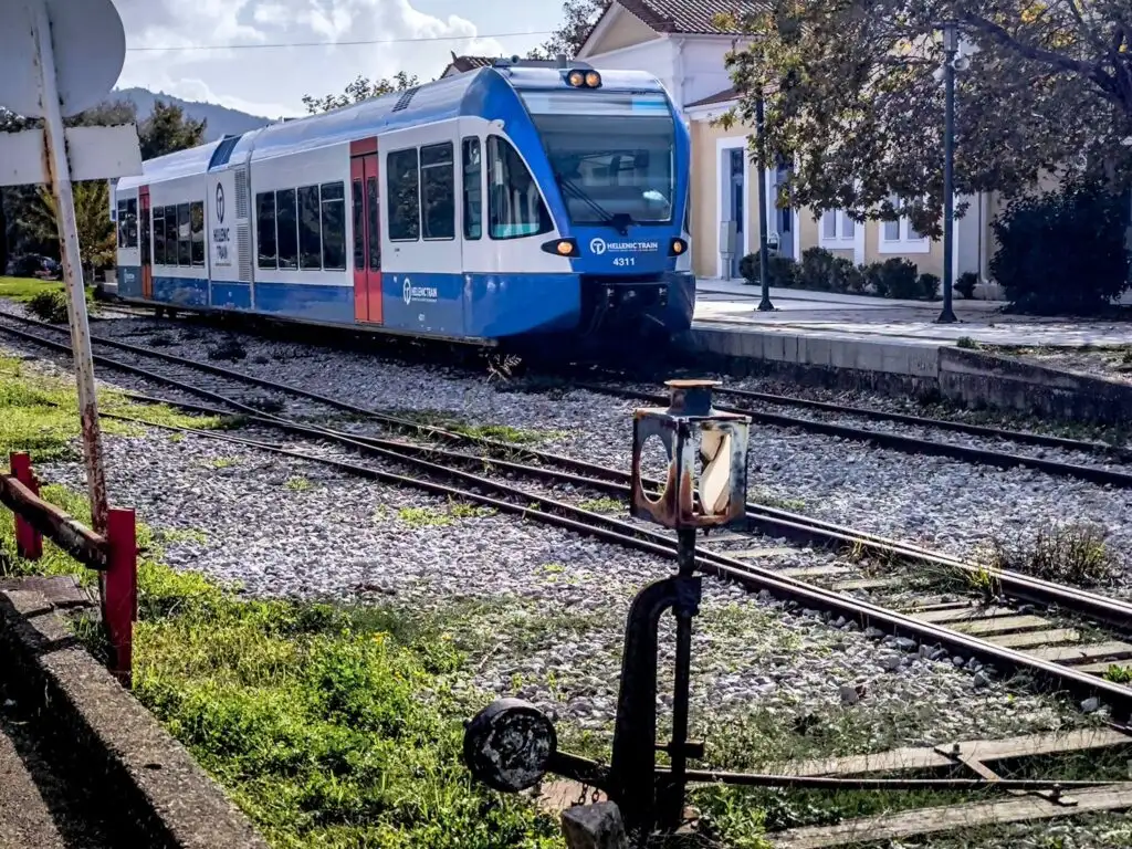 Αχαΐα: Χορτάριασε ο Οδοντωτός από το «λουκέτο» - Χωρίς πλάνο επανεκκίνησης και χρονοδιάγραμμα η Κυβέρνηση ΦΩΤΟ 6 Αχαΐα: Χορτάριασε ο Οδοντωτός από το «λουκέτο» - Χωρίς πλάνο επανεκκίνησης και χρονοδιάγραμμα η Κυβέρνηση ΦΩΤΟ