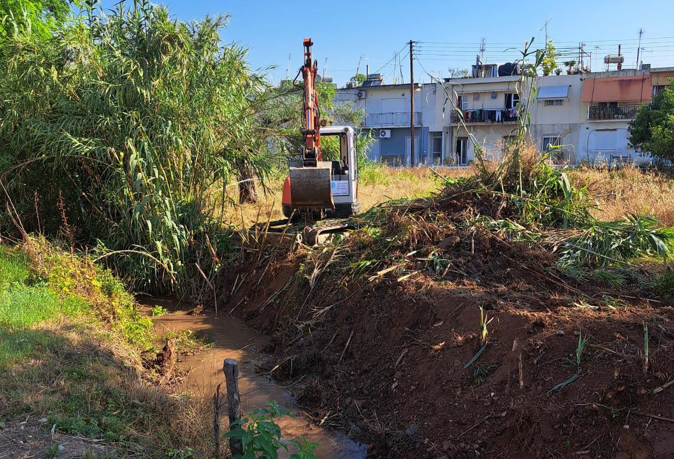 Πάτρα: Αντιπλημμυρική και αντιπυρική θωράκιση στην Αρόη ΦΩΤΟ