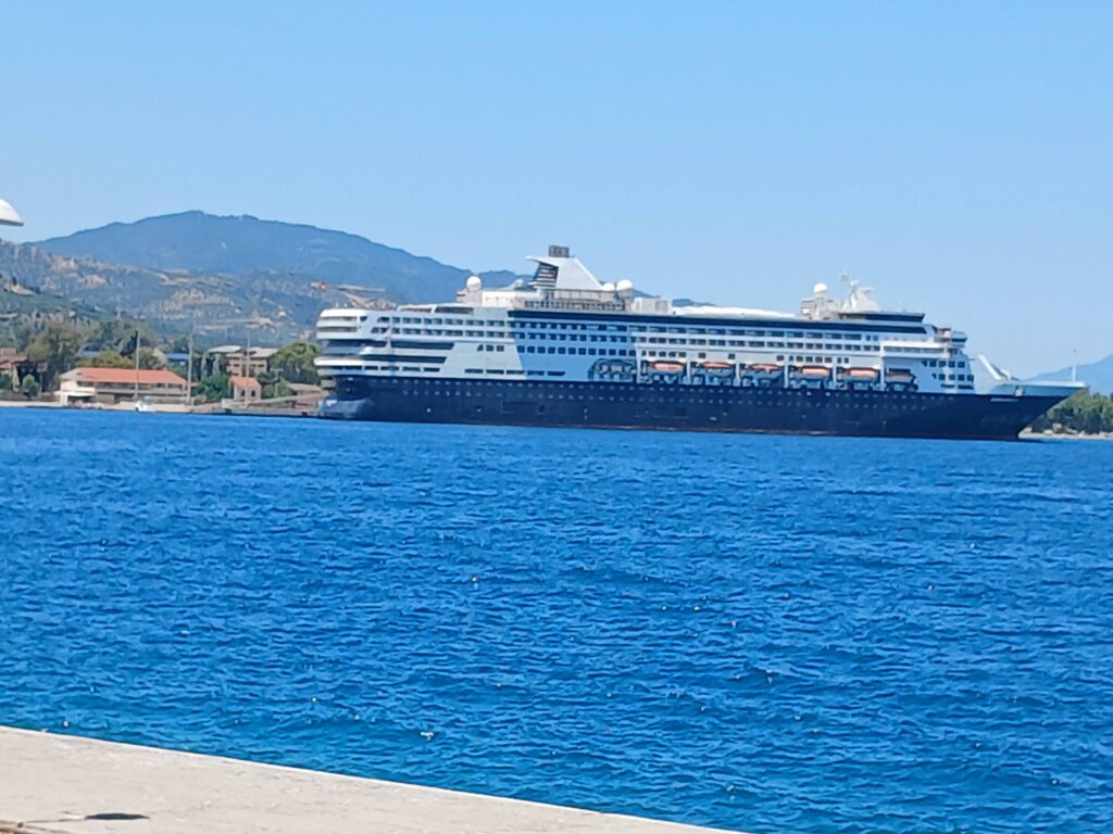 «Πώς είναι σήμερα και πώς θα μπορούσε να είναι αύριο το λιμάνι » 30 «Πώς είναι σήμερα και πώς θα μπορούσε να είναι αύριο το λιμάνι »