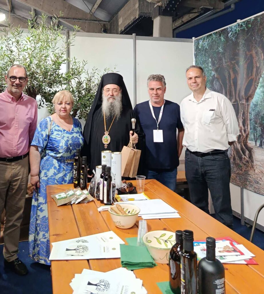 «Παρών» του Δήμου Αιγιάλειας στην Εκθεση «AGRO PATRAS» στο λιμάνι της Πάτρας ΦΩΤΟ 29 «Παρών» του Δήμου Αιγιάλειας στην Εκθεση «AGRO PATRAS» στο λιμάνι της Πάτρας ΦΩΤΟ