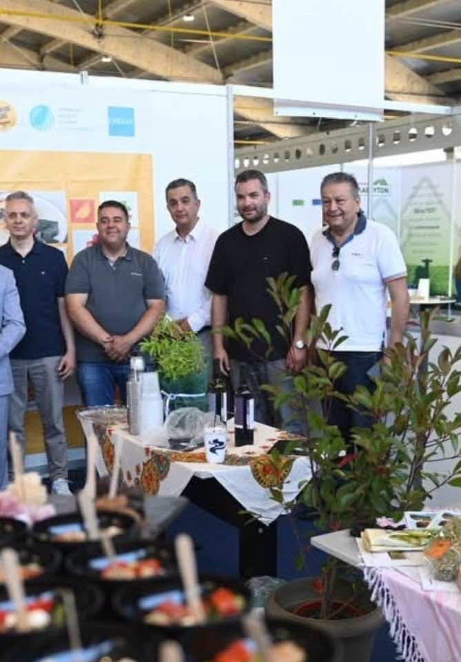 Στην έκθεση «AGRO FOOD & DRINK PATRAS EXPO 2026» κομματικά στελέχη του Κασσελάκη, στην Αχαΐα ΦΩΤΟ 39 Στην έκθεση «AGRO FOOD & DRINK PATRAS EXPO 2026» κομματικά στελέχη του Κασσελάκη, στην Αχαΐα ΦΩΤΟ