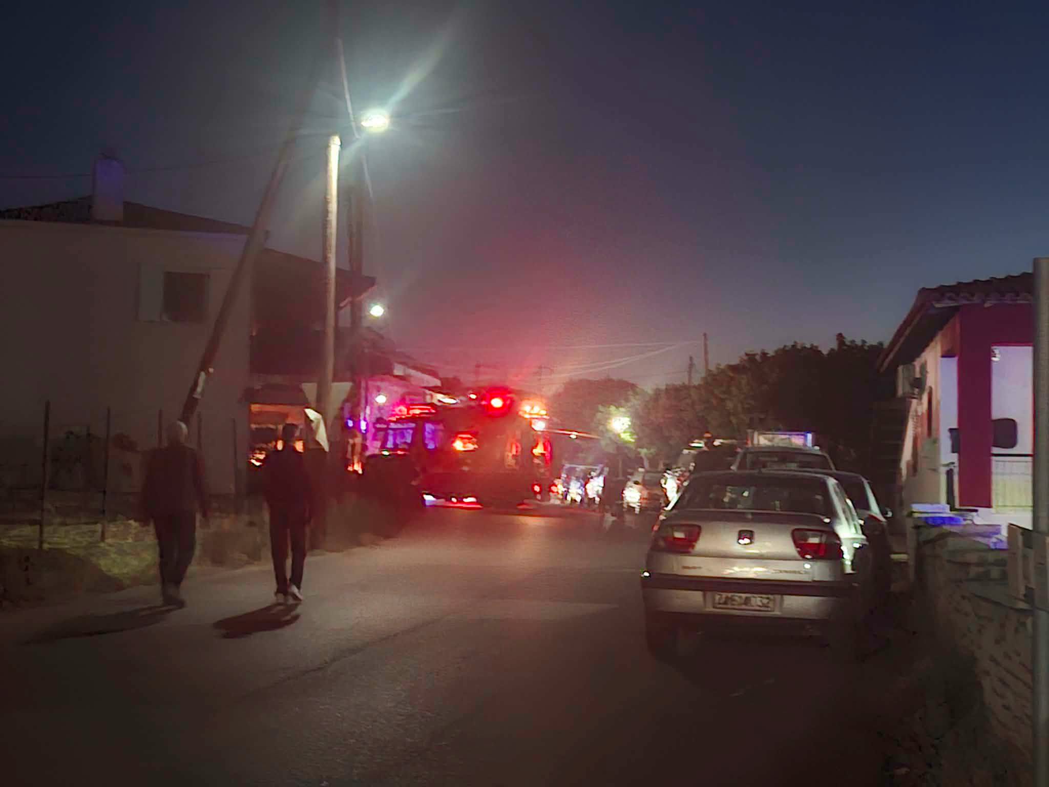 Αίγιο: Συναγερμός για φωτιά σε σπίτι, με σωτήρια επέμβαση της Πυροσβεστικής ΦΩΤΟ