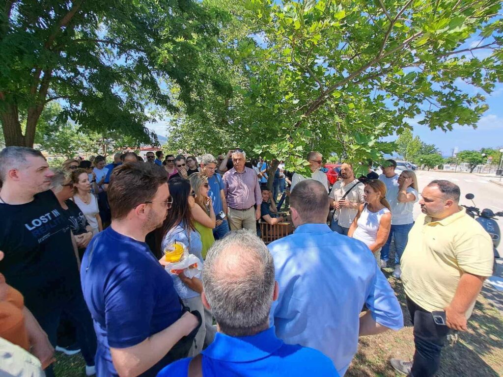 Πάτρα: Το ΠΑΣΟΚ στήριξε την απεργιακή κινητοποίηση των συμβασιούχων του Ανοικτού Πανεπιστήμίου ΦΩΤΟ 29 Πάτρα: Το ΠΑΣΟΚ στήριξε την απεργιακή κινητοποίηση των συμβασιούχων του Ανοικτού Πανεπιστήμίου ΦΩΤΟ