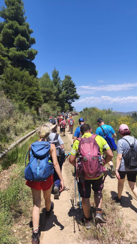 Ο Πεζοπορικός Ομιλος Χαλανδρίου στο Φαράγγι της Κερνίτσας ΦΩΤΟ