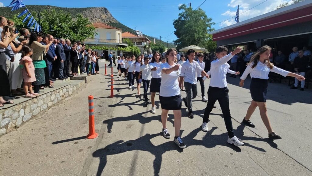 Ο Πατρινός Νίκος Τζανάκος στον Αγιο Δημήτριο Ζάρακα Ευρώτα ΦΩΤΟ 35 Ο Πατρινός Νίκος Τζανάκος στον Αγιο Δημήτριο Ζάρακα Ευρώτα ΦΩΤΟ